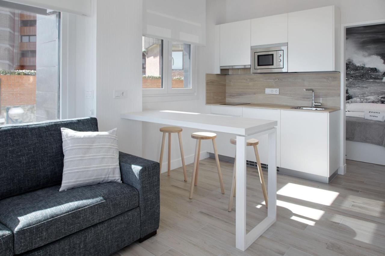 Apartamentos Egona Zarautz Sobre El Mar Екстер'єр фото